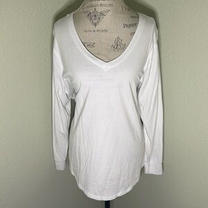 Terra & Sky White V Neck Long Sleeve Tee